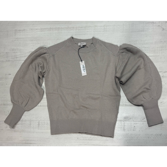 Martha Stewart Sweaters - Martha Stewart cashmere/ wool crew neck Puff Sleeve Sweater